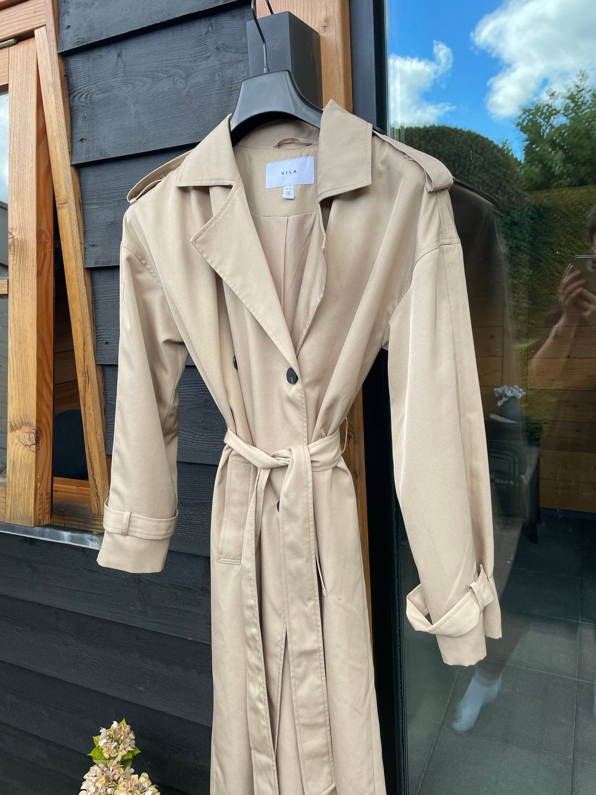 Nieuwe Vila trenchcoat, Kleding | Dames, Ophalen of Verzenden, Nieuw, Maat 36 (S), Beige