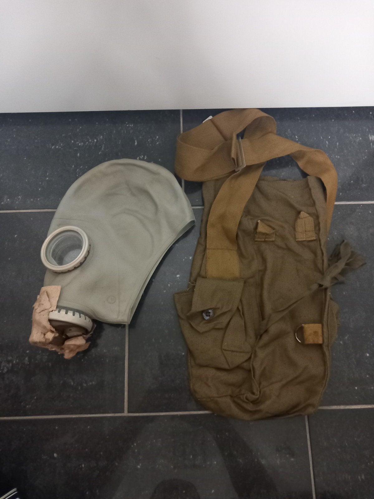 Gasmaskers (Carnaval), Ophalen of Verzenden, Carnaval