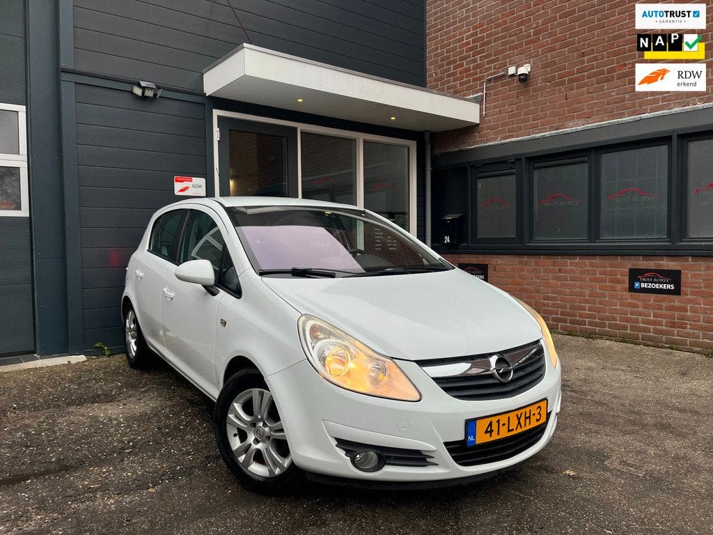 Opel Corsa 1.2-16V Cosmo|Nap|Pdc|Cruise|Leder|Aux|Climatroni, Auto's, Voorwielaandrijving, Euro 5, 86 pk, Gebruikt