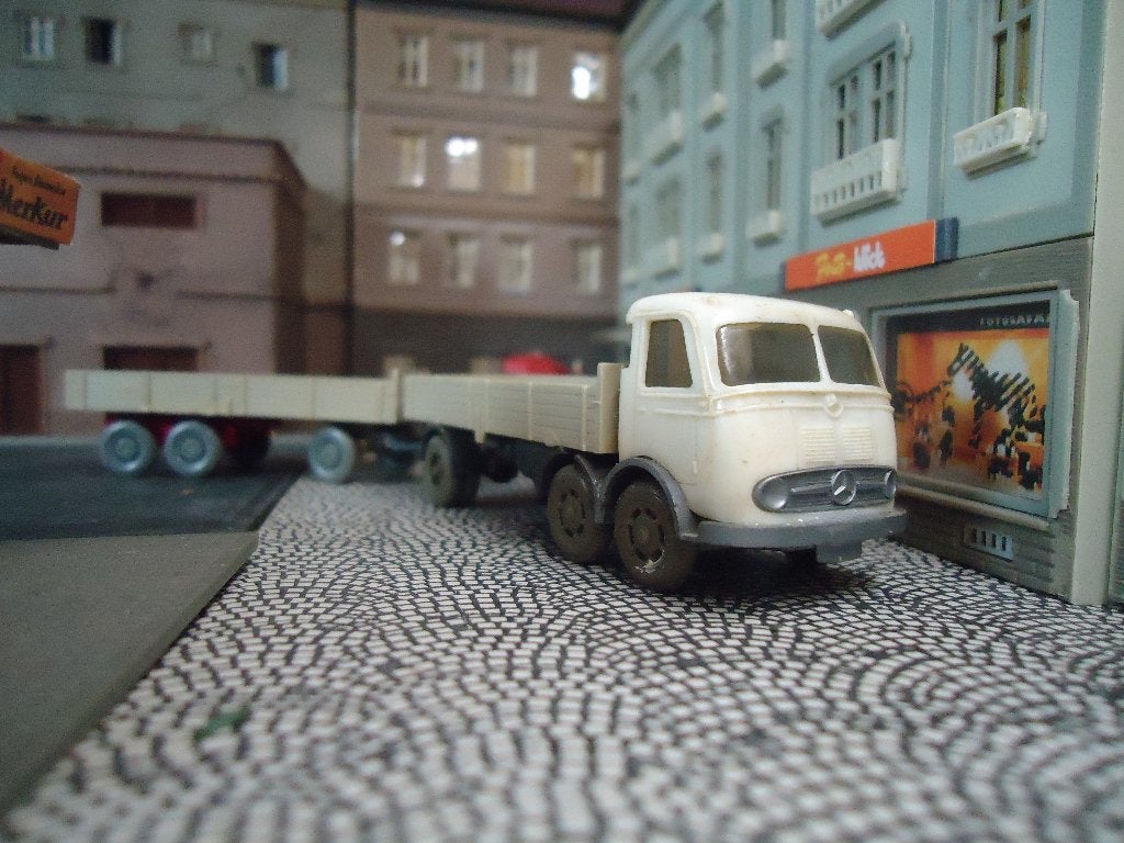 Mercedes Benz Pullman LP 333 3-asser met aanhanger - Wiking, Ophalen of Verzenden, Gebruikt, Bus of Vrachtwagen, Wiking