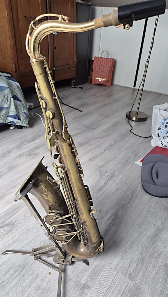 The Martin tenor saxofoon met Ponzol mondstuk. LEZEN, Ophalen of Verzenden, Gebruikt, Tenor, Met koffer
