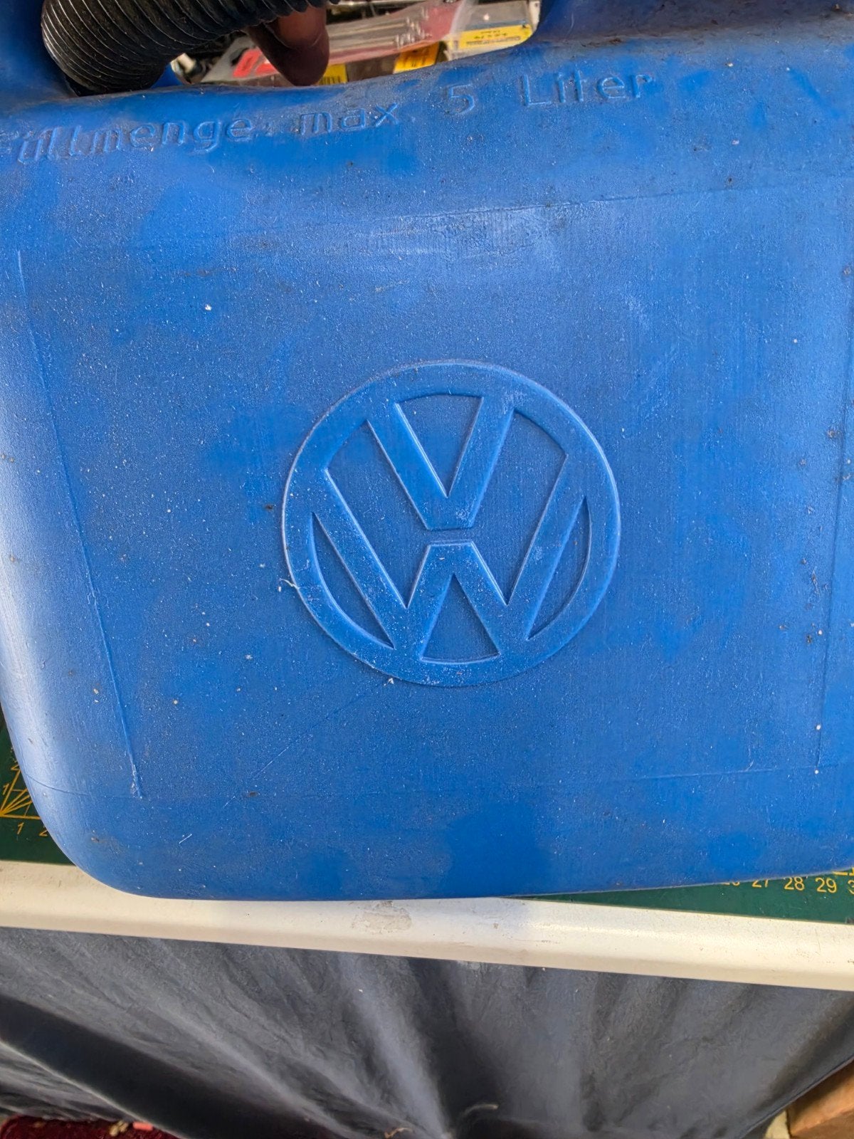 VW Reserve-Jerrycan 5 Liter - Benzine/Diesel, Ophalen of Verzenden, Nieuw, Volkswagen