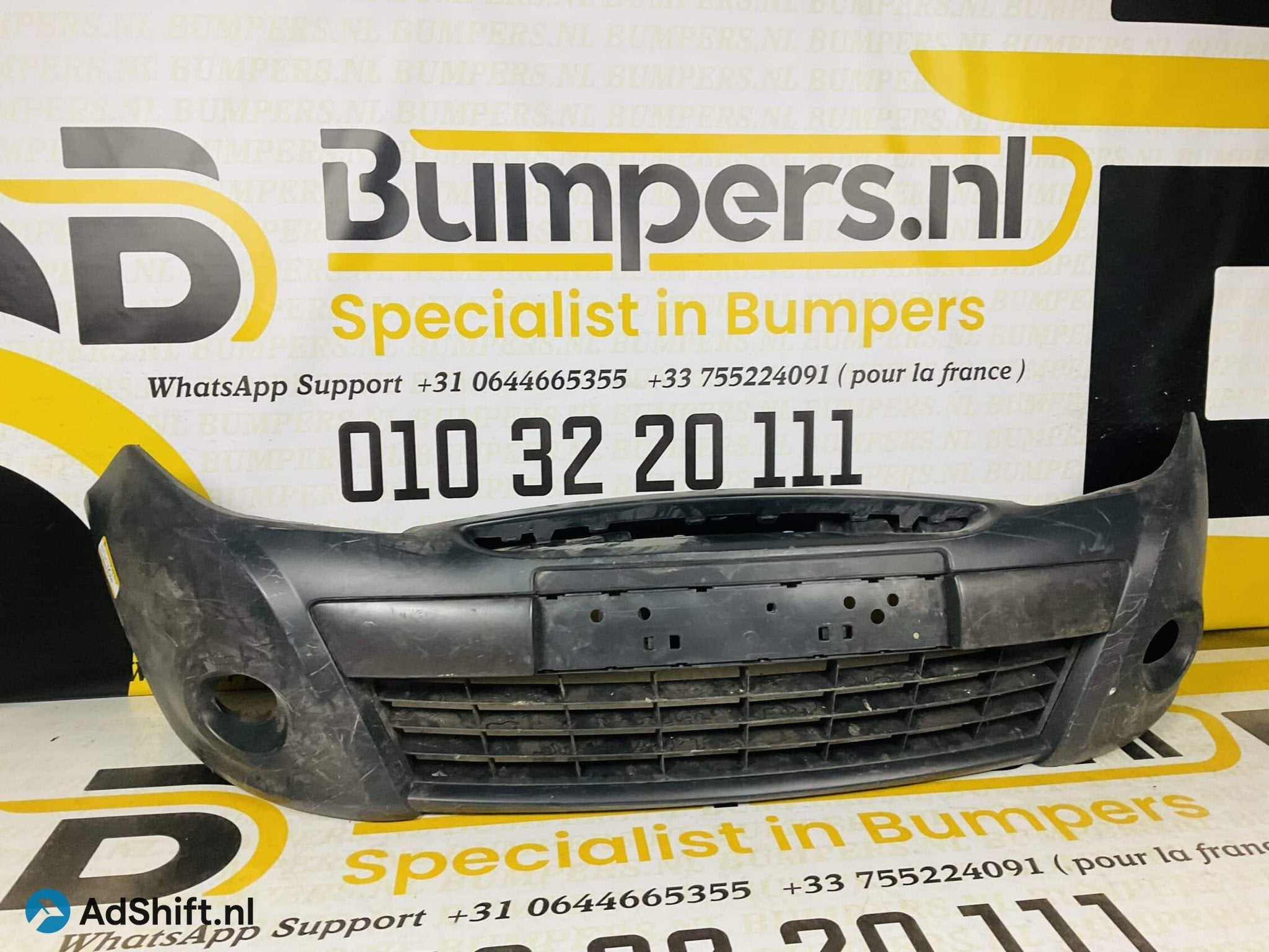 Bumper Renault Clio 3 2008-2011 Facelift Voorbumper 2-F8-331, Auto-onderdelen, Bumper