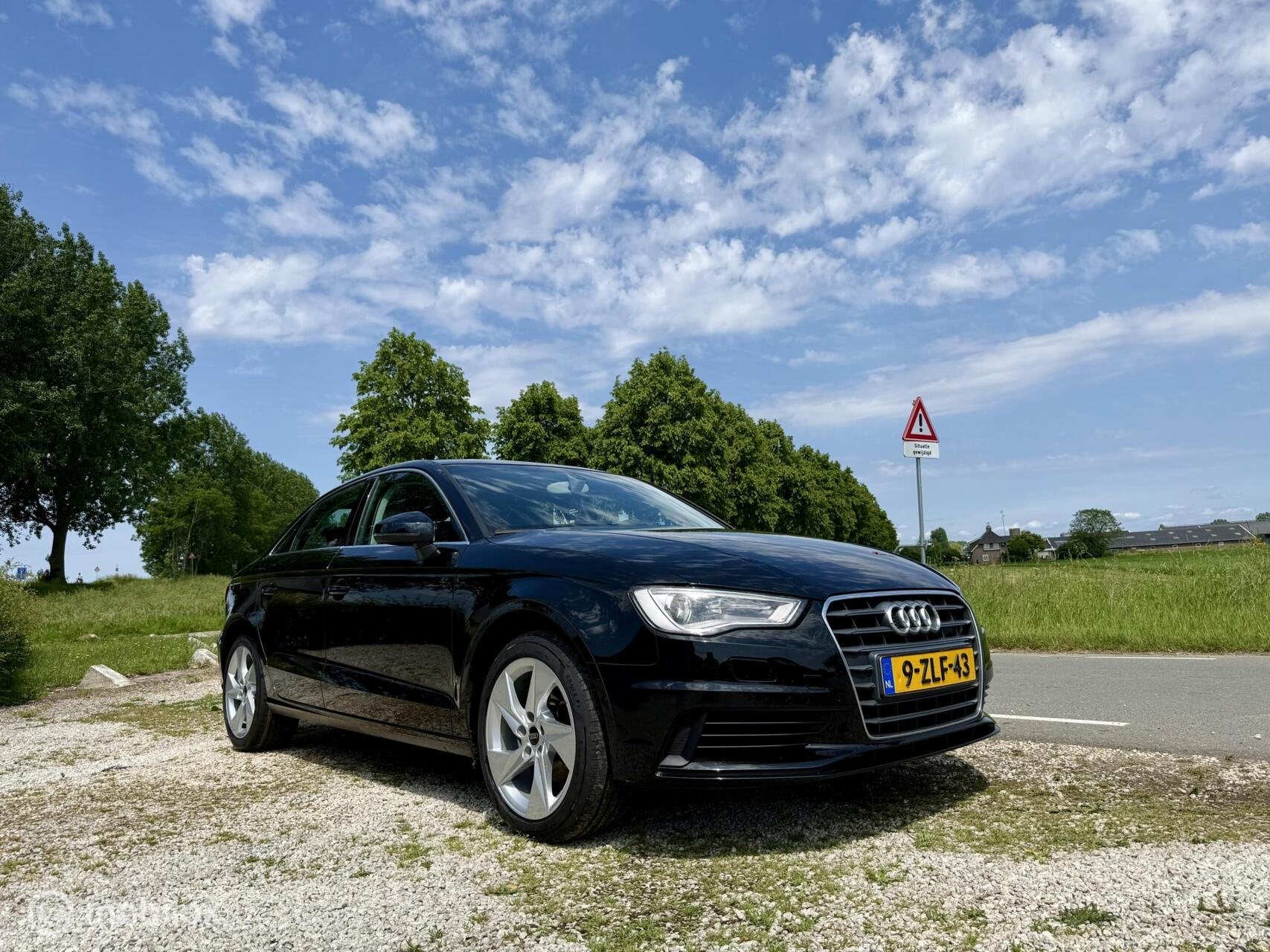Foto 5 van Audi A3 Limousine 1.4 TFSI CoD Ambition, 80.000 km NAP