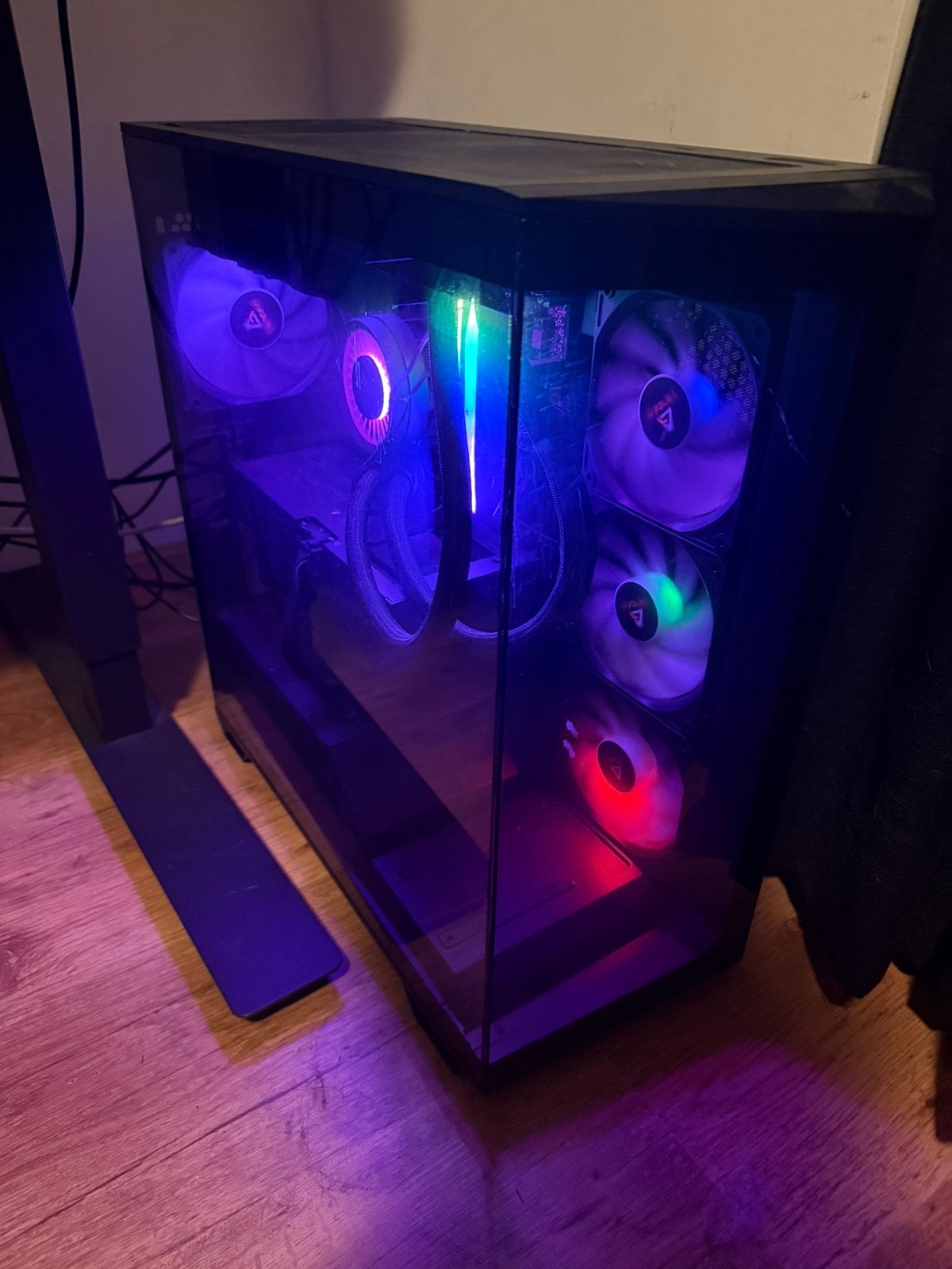 Game PC | RTX 4070 | Ryzen 5 7600X | 32GB DDR5 | 1TB NVMe, Computers en Software, Desktop Pc's, Ophalen of Verzenden, Zo goed als nieuw