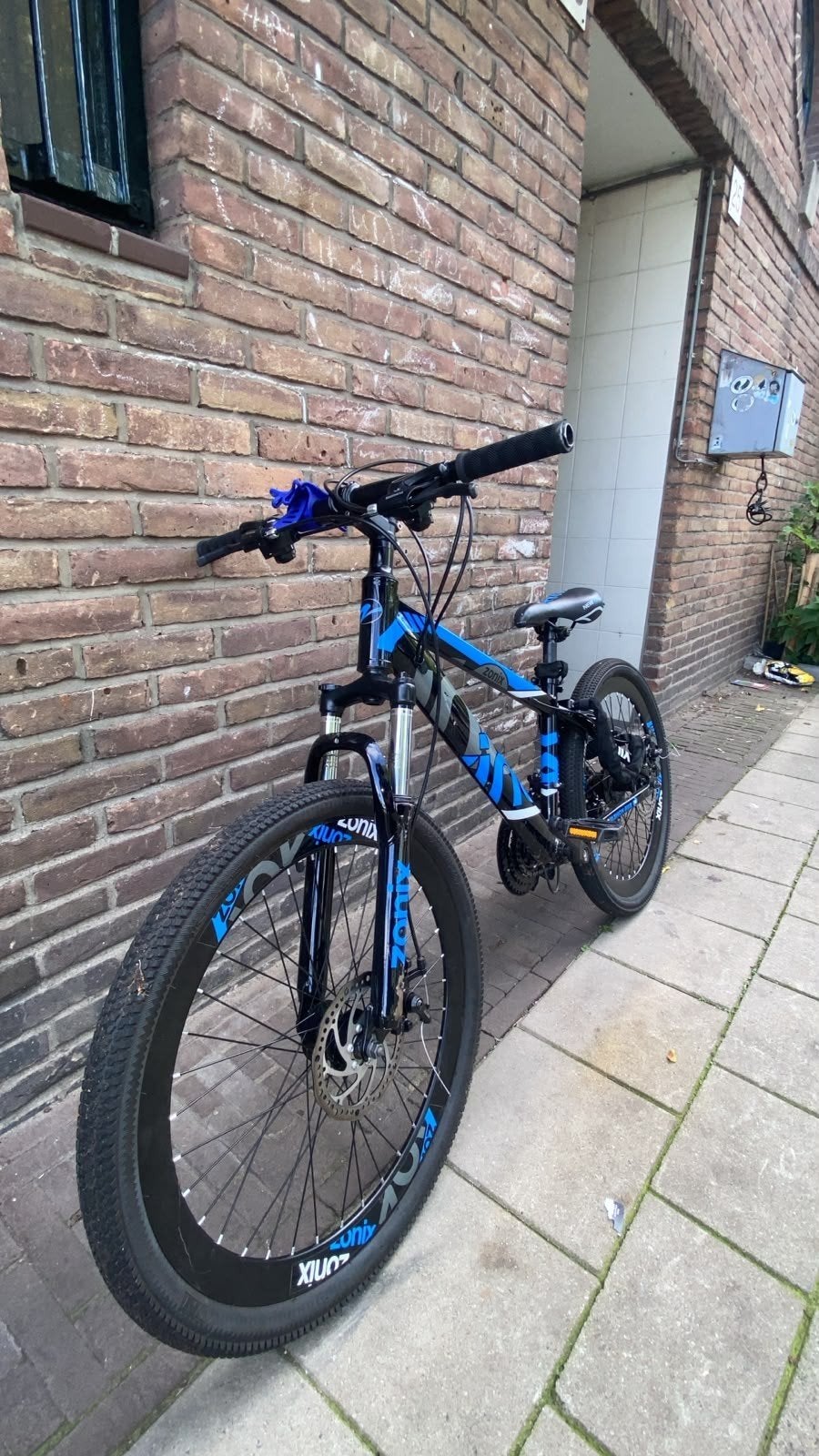 Foto 3 van Jongensfiets 24inch