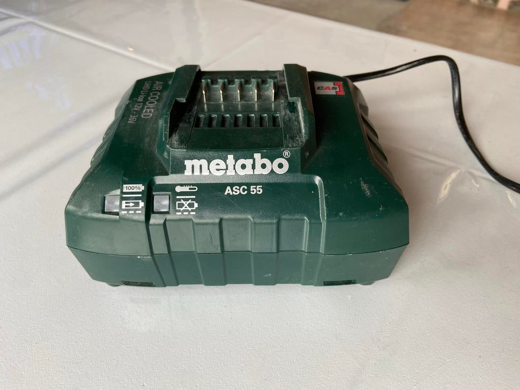 Metabo ASC 55 Oplader met Li-Power 18V 2.0Ah Accu, Doe-het-zelf en Verbouw, Gereedschap | Machine-onderdelen en Toebehoren, Ophalen of Verzenden