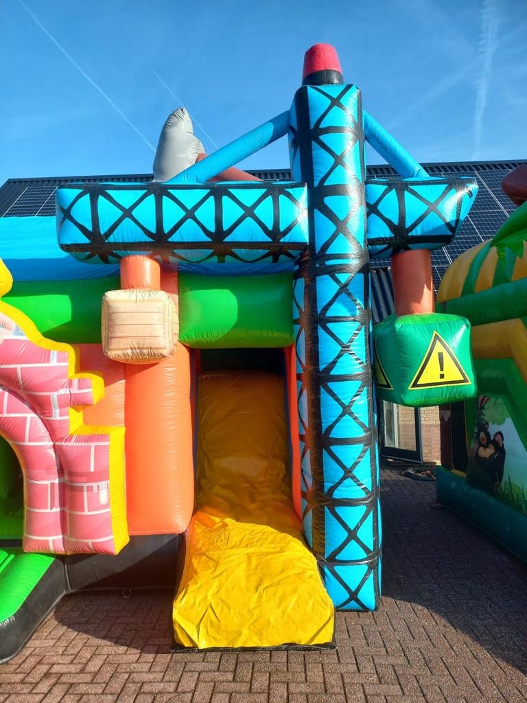 TE HUUR Bob de bouwer springkussen * mooi weer garantie €95, Ophalen, Zo goed als nieuw