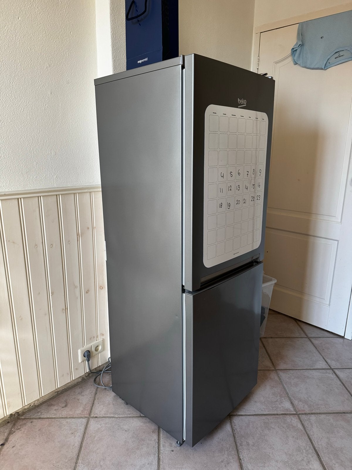 Beko RCSA270K40SN koel-vriescombinatie, Ophalen, Gebruikt, 200 liter of meer, Met aparte vriezer