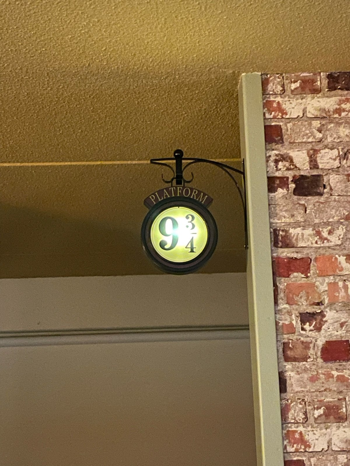 Harry Potter Platform 9 3/4 Lichtbord, Verzamelen, Harry Potter, Ophalen of Verzenden, Zo goed als nieuw, Replica