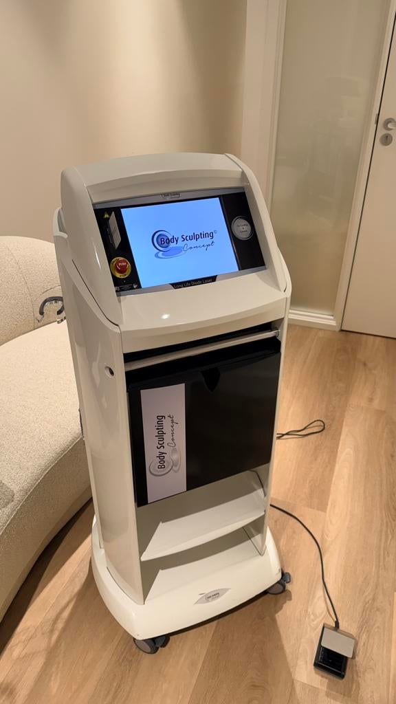 Professionele Diode Laser. Werkend systeem, Reparatie kans, Ophalen, Gebruikt, Scheren en Epileren