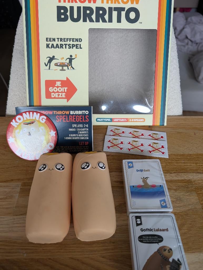 Throw throw burrito, Ophalen of Verzenden, Nieuw, Exploding Kittens