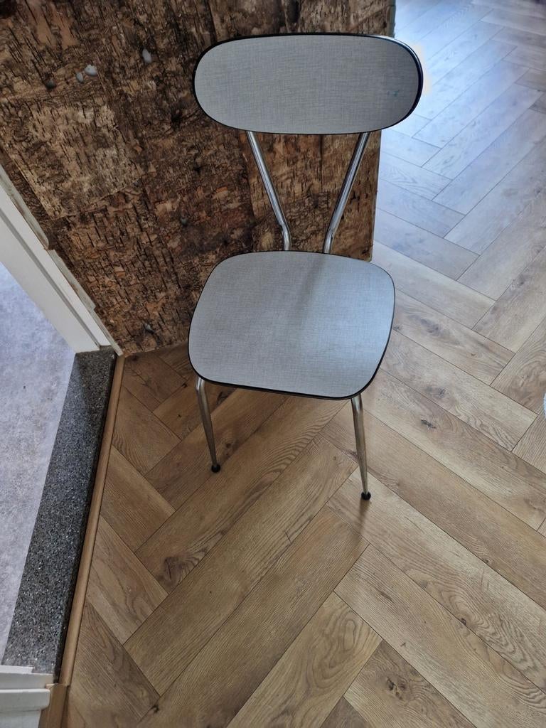 Formica stoeltje retro, 1 kruk, Ophalen, Gebruikt, 60 tot 90 cm