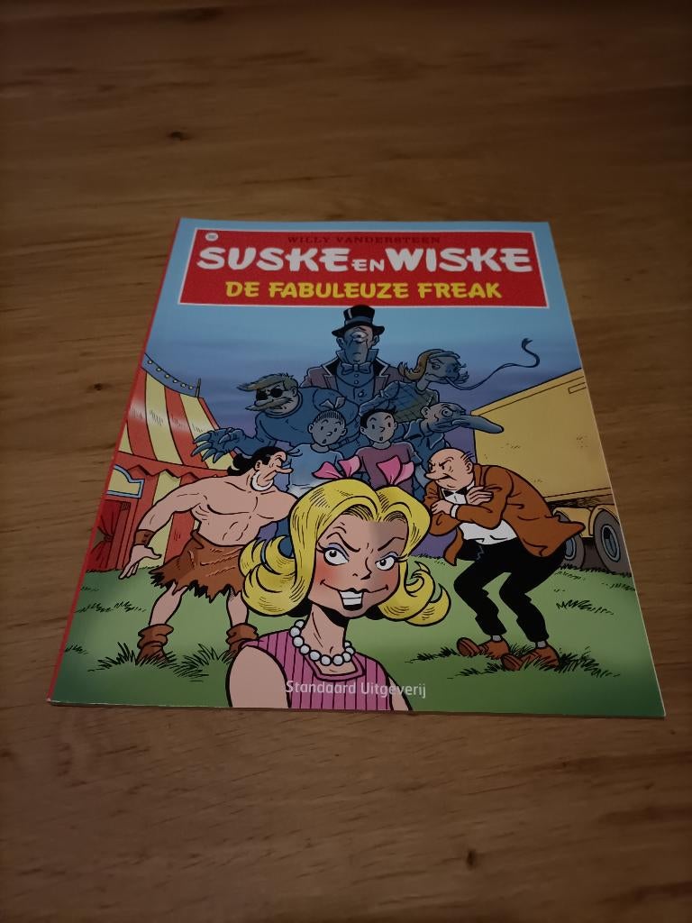 suske en wiske de fabuleuze freak, Boeken, Eén stripboek, Ophalen of Verzenden, Zo goed als nieuw