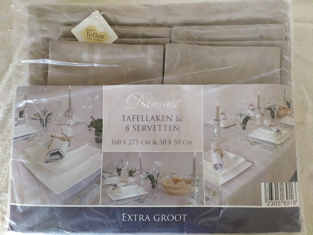 Damast Tafellaken 160x275cm & 8 servetten 50x50cm (nieuw), Huis en Inrichting, Tafelkleden, Nieuw, Afwasbaar, 160 cm, 275 cm