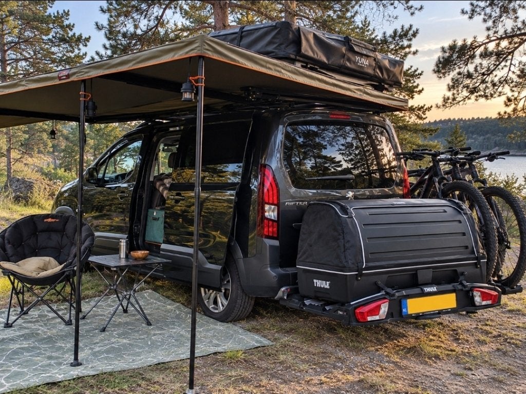 Thule VeloSpace XT 3 + BackSpace XT bagagebox + 4e fiets, Auto diversen, Ophalen, 3 fietsen of meer, Gebruikt, Trekhaakdrager