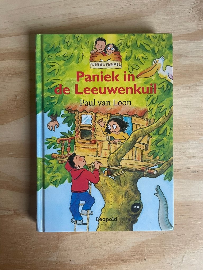 Paniek in de Leeuwenkuil - Paul van Loon, Fictie algemeen, Paul van Loon, Ophalen of Verzenden, Zo goed als nieuw