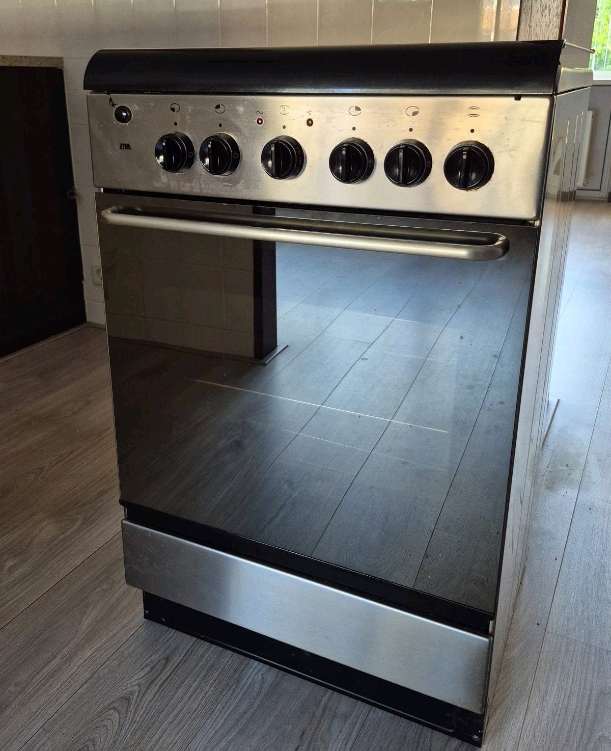 ETNA Vrijstaand Gasfornuis met Oven, Witgoed en Apparatuur, Ophalen, Gebruikt, 60 cm of meer, Grill