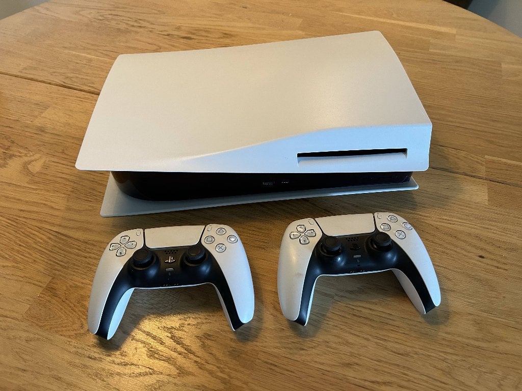Playstation 5 Disc Editie met 2 Controllers en Kabels, Spelcomputers en Games, Ophalen, Zo goed als nieuw, Playstation 5