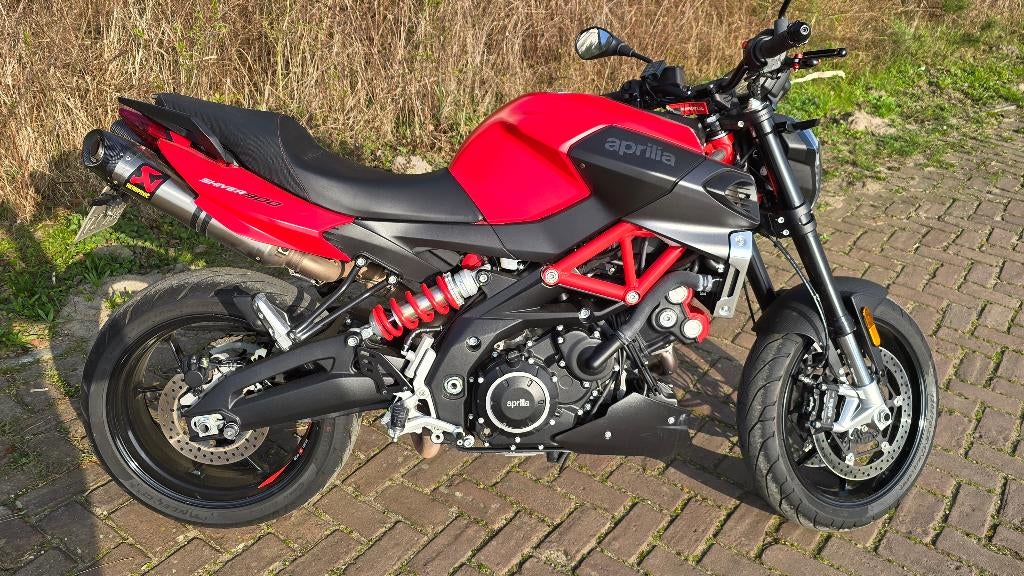 Aprilia Shiver 900 ABS – Akrapovic / GPR uitlaat - BTW, Motoren, Motoren | Aprilia, 2 cilinders, Motorrijbewijs A, 900 cc, Particulier