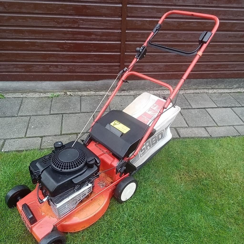 Sabo grasmaaier Duwmaaier benzine maaier, Tuin en Terras, Grasmaaiers, Cirkelmaaier, Gebruikt, Ophalen, Sabo