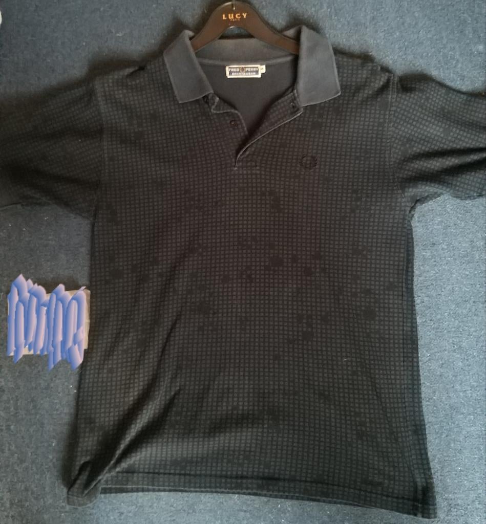Te koop: Fred Perry T-shirt van/gedragen door Tim Akkerman, Ophalen, Kleding