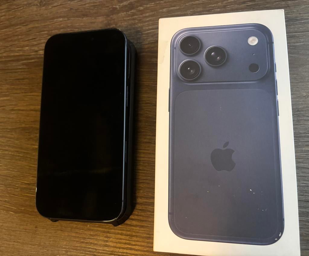 Apple iPhone 17 Pro 1TB Deep Blue Tekoop Zgan, 1 TB, Ophalen of Verzenden, Zo goed als nieuw, Zonder simlock