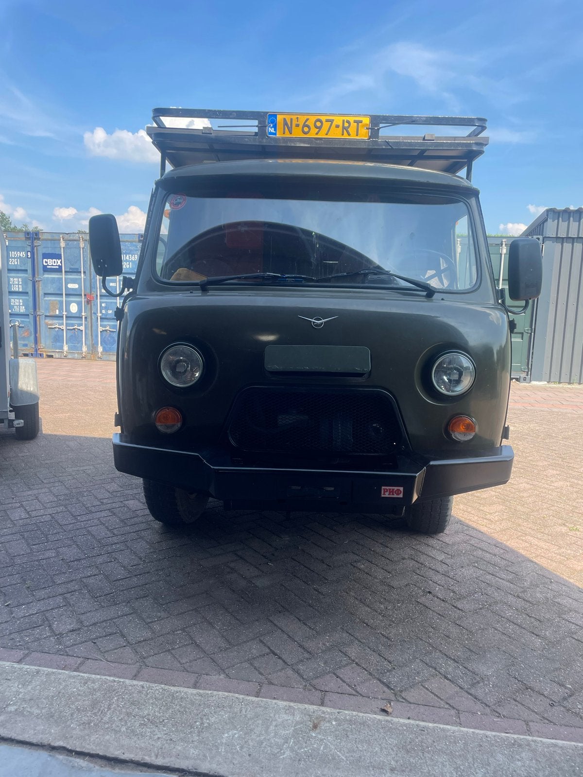 Unieke UAZ Bukhanka 1988 - Klaar voor Avontuur!, Overige merken, Buscamper of Camperbus, Tot en met 2, Handgeschakeld