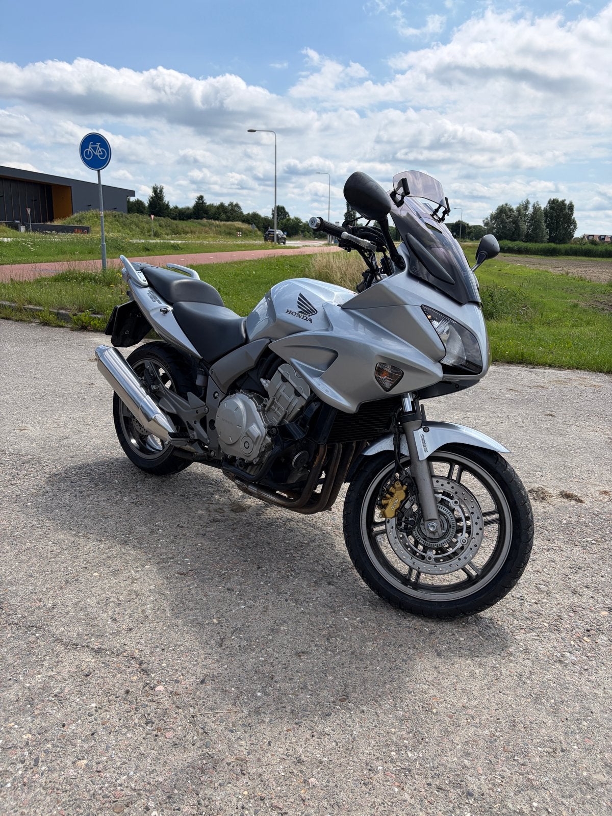 Honda CBF1000 - Fijne toermotor, Motoren, 4 cilinders, Motorrijbewijs A, Gebruikt, Particulier