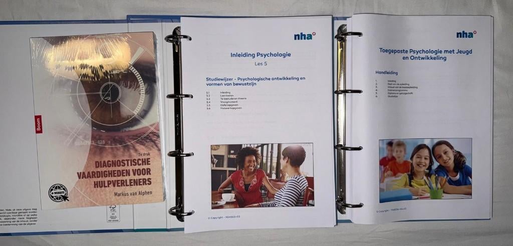 NHA Psychologie mappen + studieboek – nieuw, Ophalen of Verzenden, Nieuw, Boek, Taal en Studie