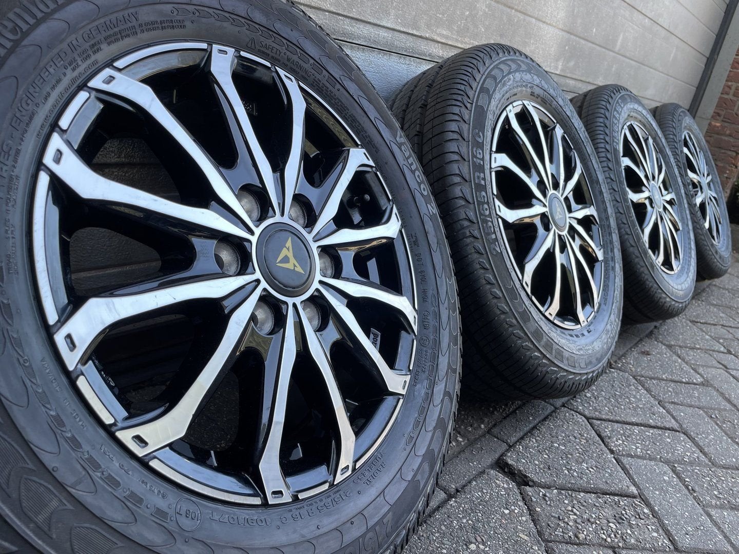set nieuwe 16 inch 6x125 Iveco Daily velgen zomerbanden, Auto-onderdelen, Banden en Velgen, -, Banden en Velgen, Nieuw, Ophalen of Verzenden