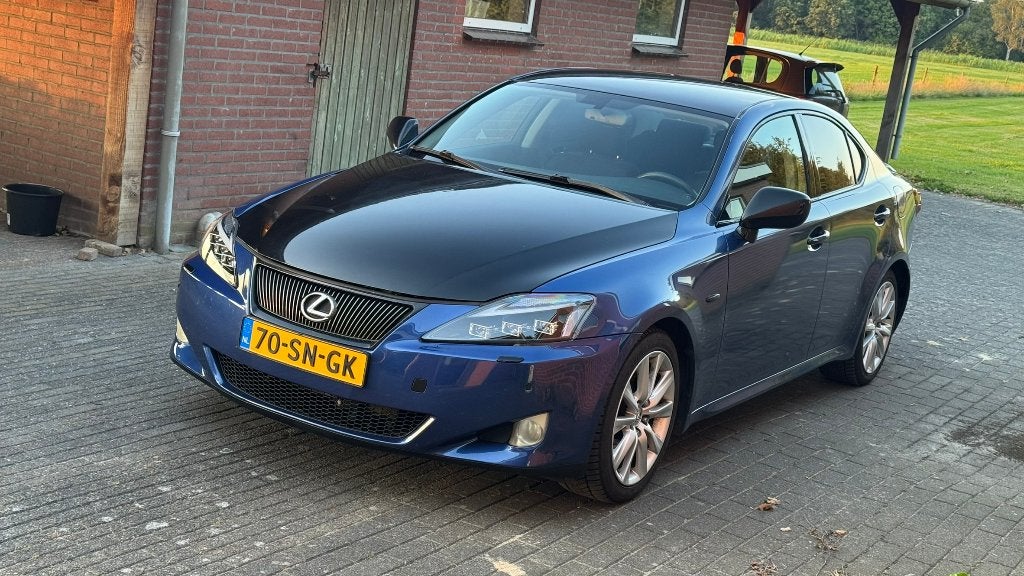 Lexus IS 250 LPG Handgeschakeld 2.5 V6 2006 Blauw, Auto's, 2500 cc, Achterwielaandrijving, Zwart, Blauw