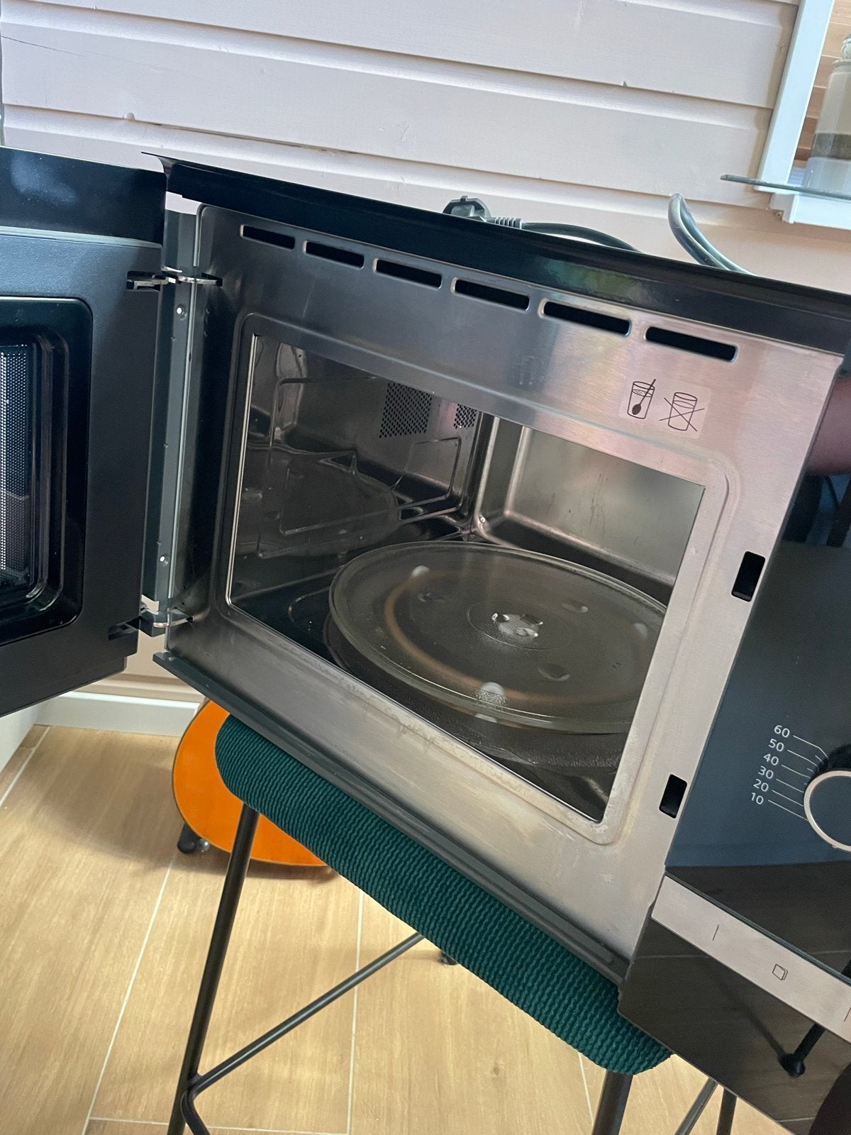 Siemens inbouw magnetron - Klein prijsje!, Ophalen, Gebruikt, 60 cm of meer, Magnetron