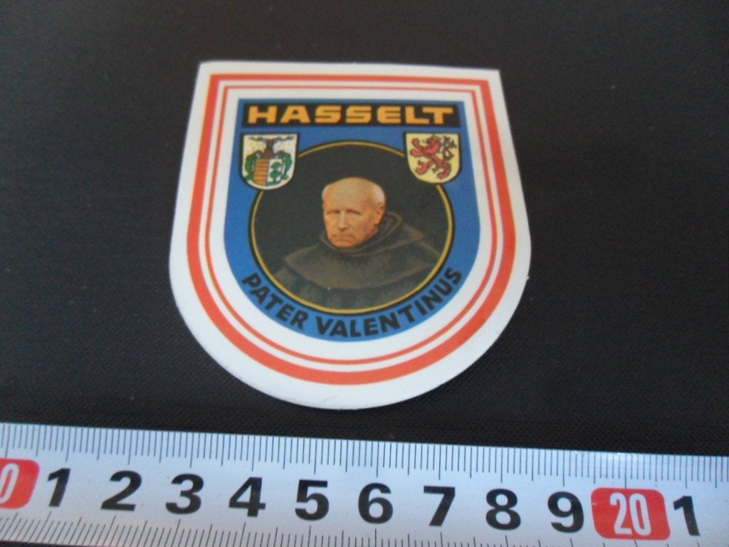 sticker Hasselt Pater Valentinus, Ophalen of Verzenden, Zo goed als nieuw
