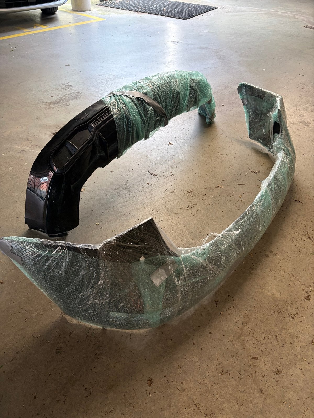 Audi SQ5 / Q5 Bumper en Diffuser Zwart (2017-2018), Ophalen, Gebruikt, Audi, Achter