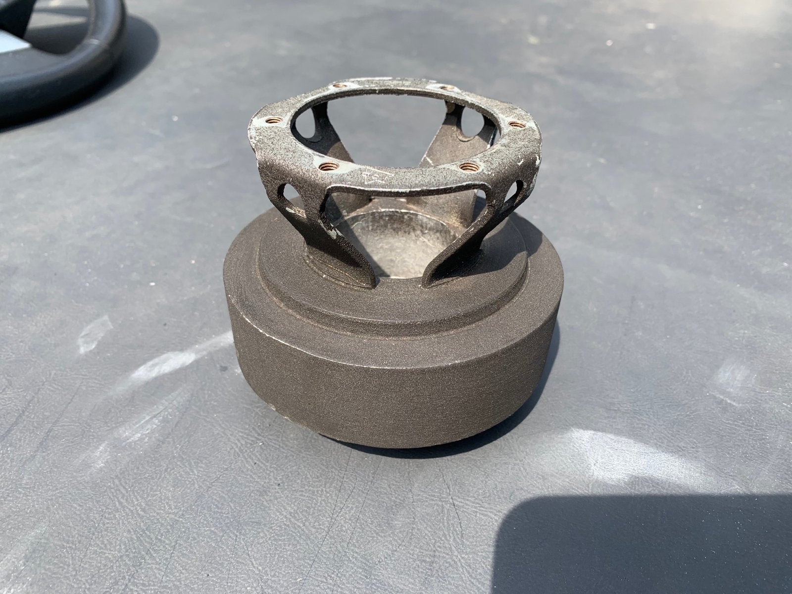 Momo Stuurnaaf voor Renault Clio 2 - Aftermarket Stuur, Ophalen of Verzenden, Gebruikt, Renault