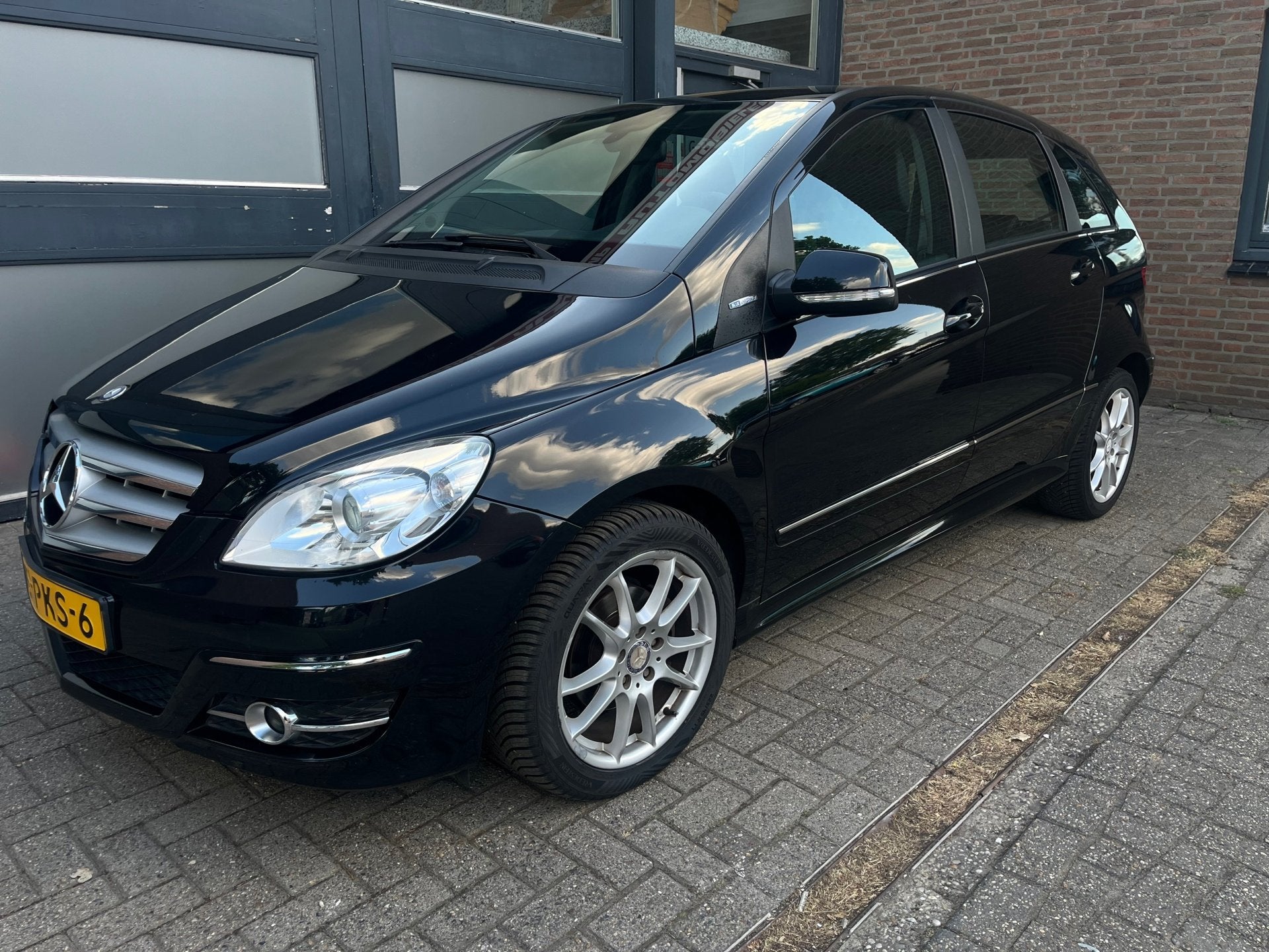 Mercedes-Benz B-klasse 160 BlueEFFICIENCY Business Class, Auto's, Voorwielaandrijving, Euro 5, 15 km/l, Zwart