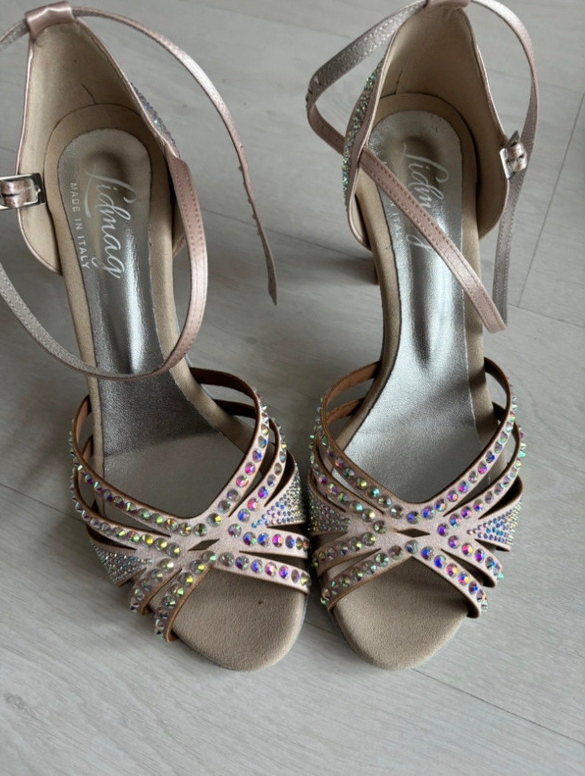 NIEUW - Lidmag Dansschoenen Maat 39, Ophalen of Verzenden, Nieuw, Overige kleuren, Dansschoenen