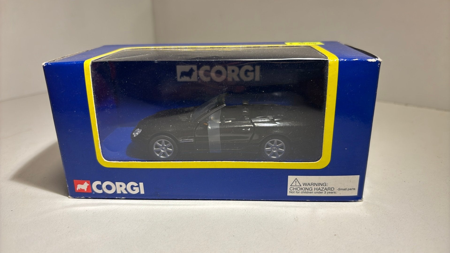 Mercedes benz 500 sl corgi 1.43, Hobby en Vrije tijd, Modelauto's | 1:43, Auto, Ophalen of Verzenden, Corgi, A
