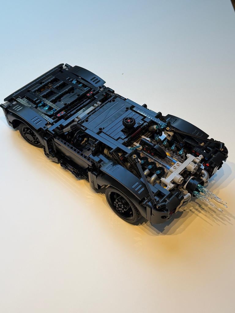 LEGO - Set 42127 - Technic - The Batman - Batmobile, Ophalen of Verzenden, Zo goed als nieuw, Complete set, Lego