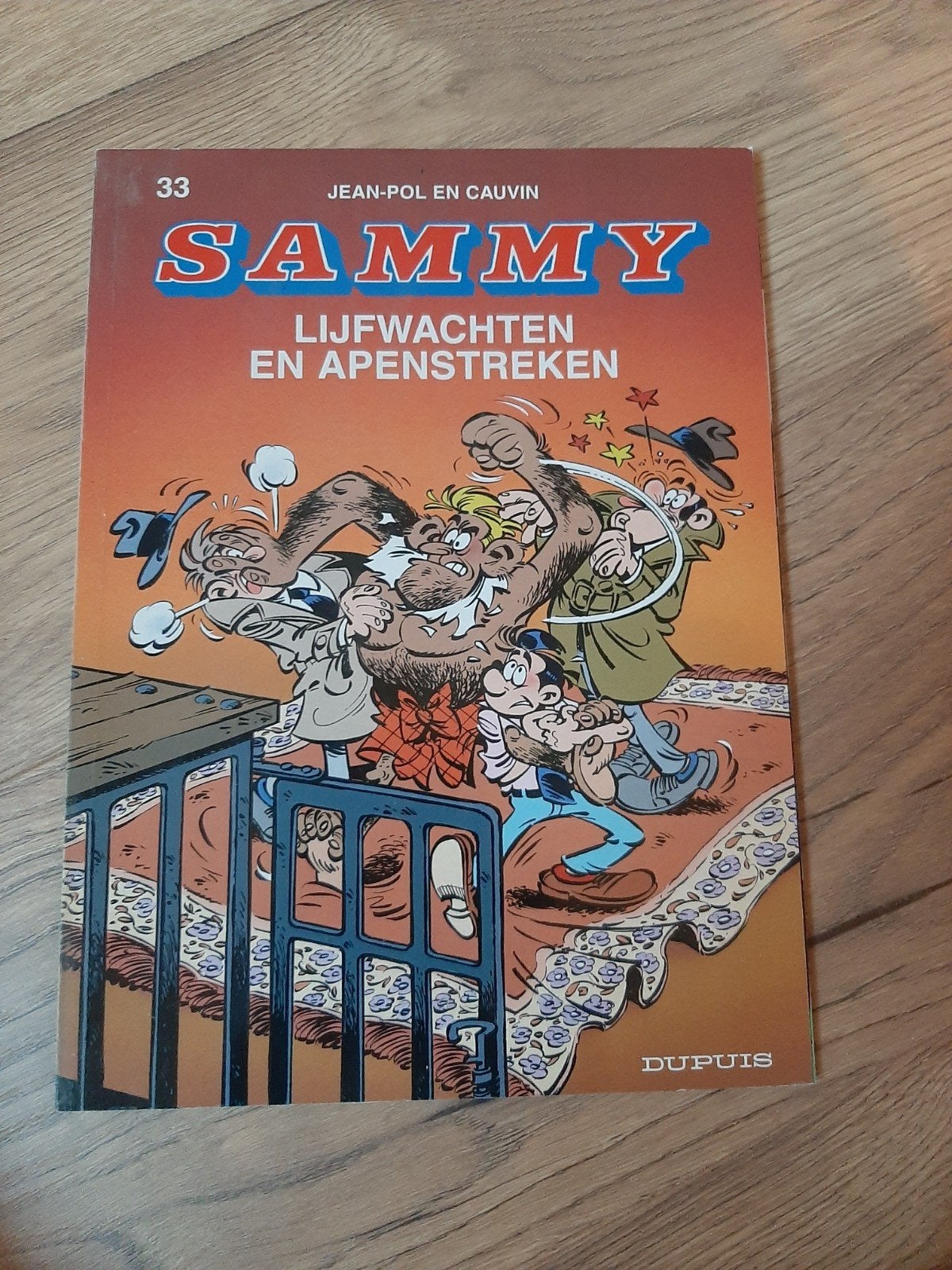 Sammy 33: Lijfwachten en Apenstreken, Boeken, Eén stripboek, Ophalen of Verzenden, Gelezen, Jean-Pol en Cauvin