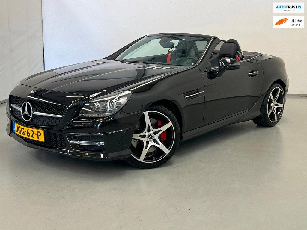 Mercedes-Benz SLK-klasse 250 AMG Edition / Pano / Airscarf /, Auto's, Mercedes-Benz, Automaat, Euro 5, Achterwielaandrijving, Gebruikt
