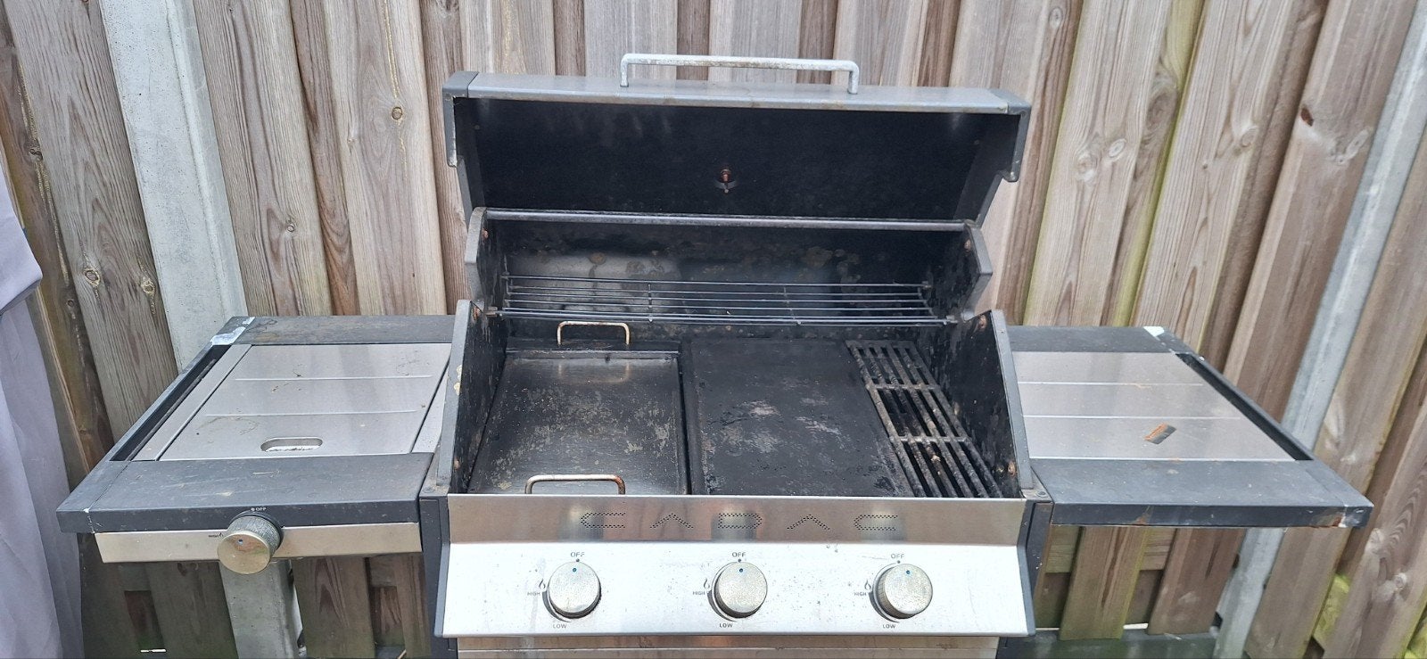 Cadac Meridian 3 Gasbarbecue met 3 gasflessen, Ophalen of Verzenden, Gebruikt
