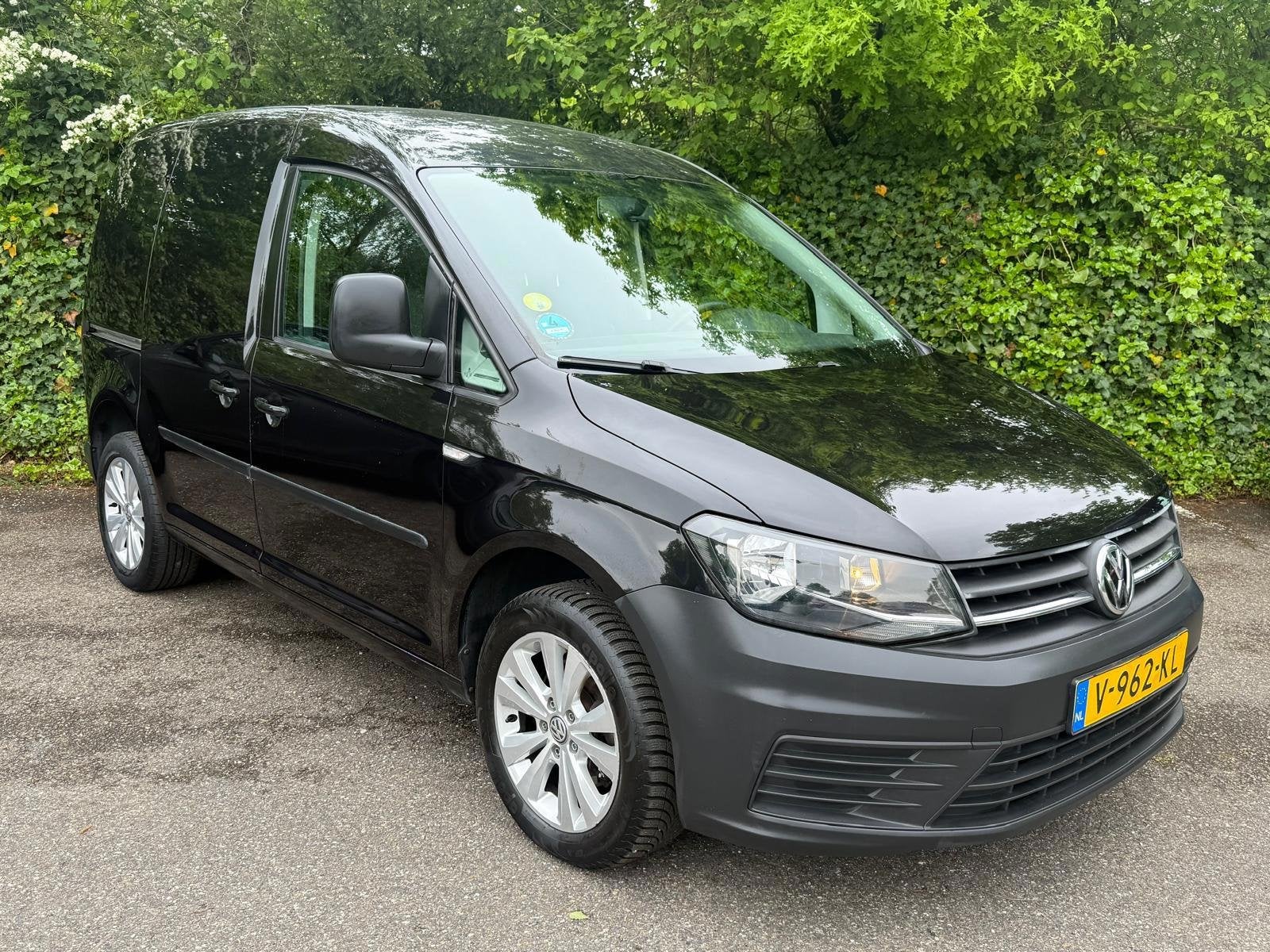 Volkswagen Caddy 2.0 TDI L1H1 BMT Economy ZWART BLACK, Auto's, Gebruikt, 4 cilinders, Volkswagen, Origineel Nederlands