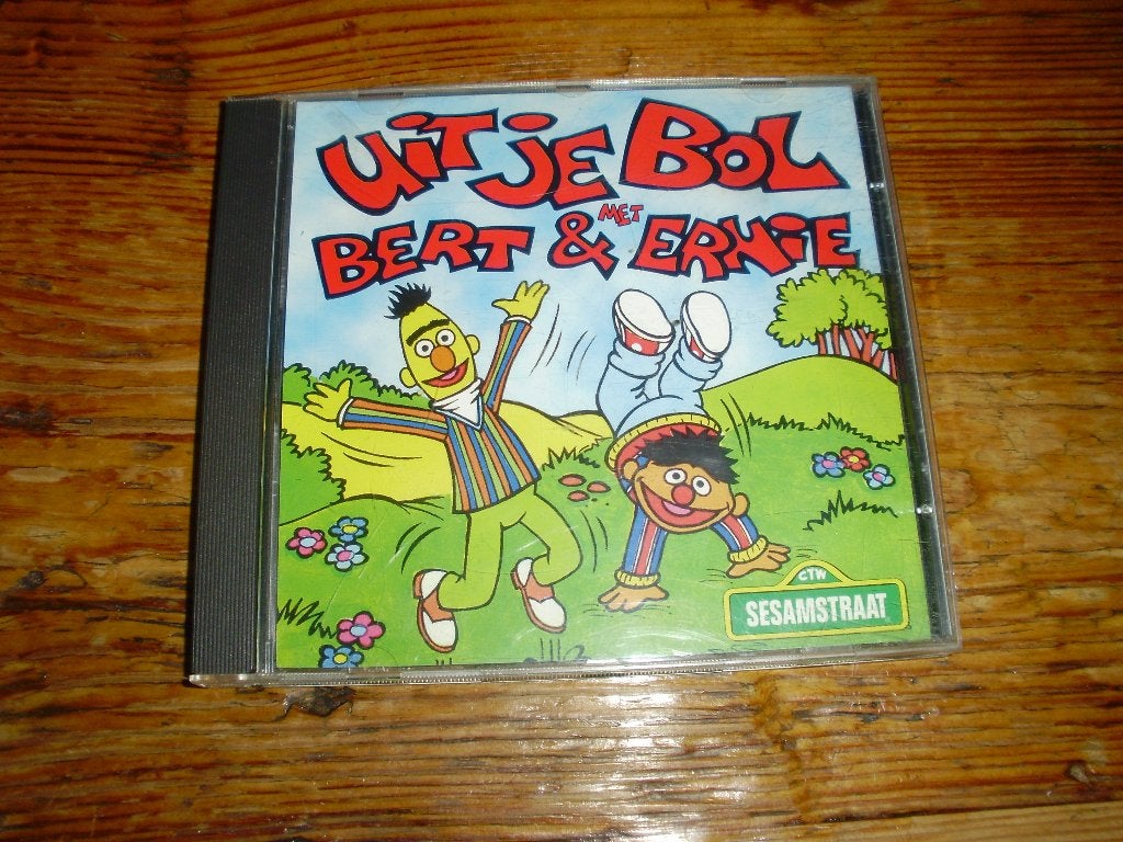 Uit je Bol met Bert en Ernie / CD / Sesamstraat, Ophalen of Verzenden, Gebruikt
