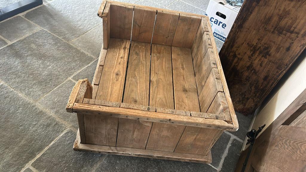 Houten hondenmand, Dieren en Toebehoren, Ophalen, Gebruikt, Overige