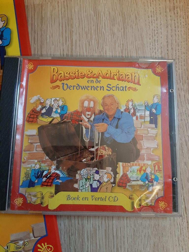 Bassie en Adriaan boek + CD de verdwenen schat, Ophalen of Verzenden