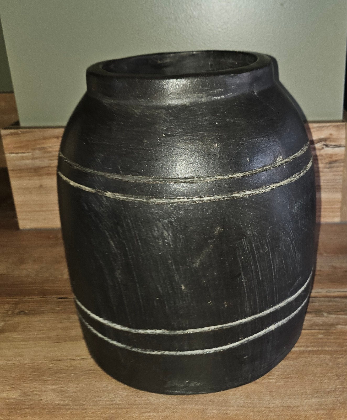 Mooie zwarte vaas/bloempot vintage black Still, Ophalen, Zo goed als nieuw, Zwart