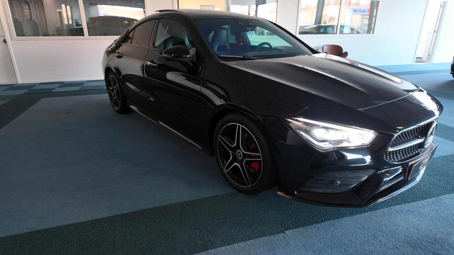 Mercedes-Benz CLA-klasse 200 Business Solution AMG, Auto's, Mercedes-Benz, Gebruikt, 4 cilinders, 715 kg, Origineel Nederlands
