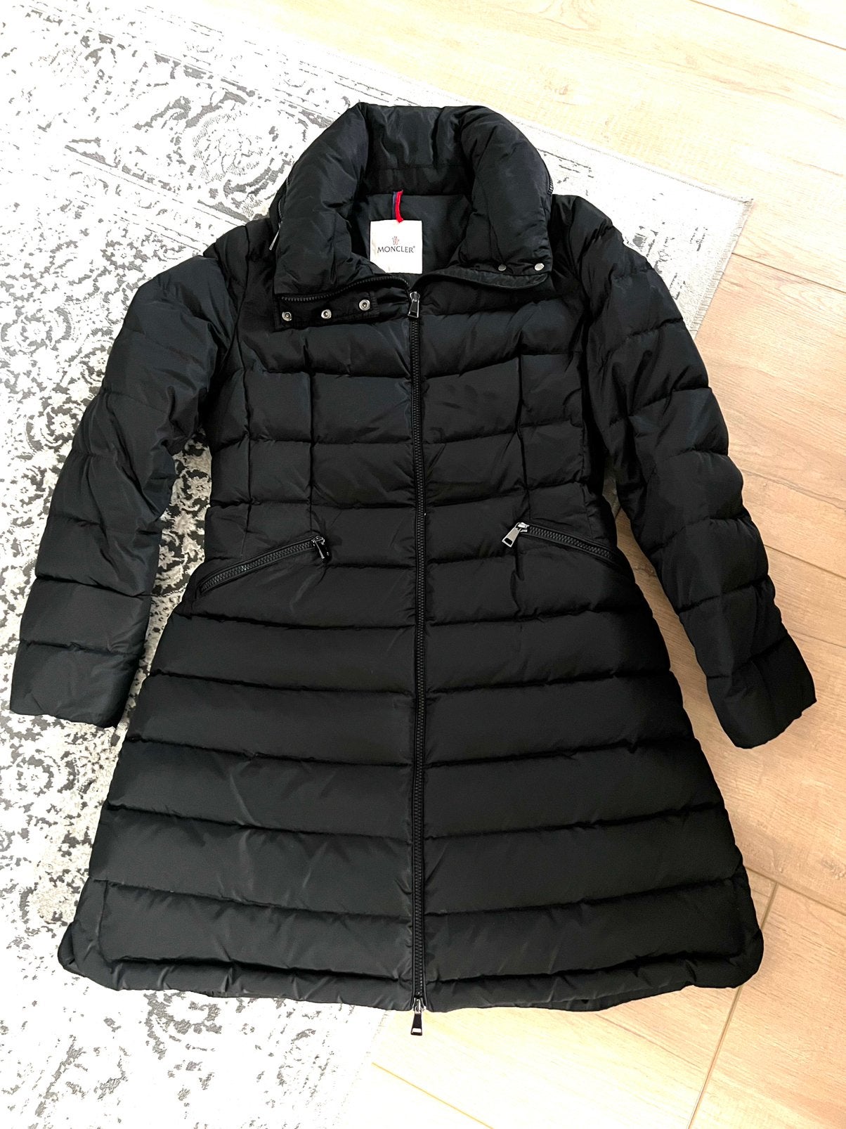 Nieuwstaat ORIGINELE jas maat 4 Moncler flammette giubbotto, Ophalen of Verzenden, Zo goed als nieuw, Maat 38/40 (M), Zwart